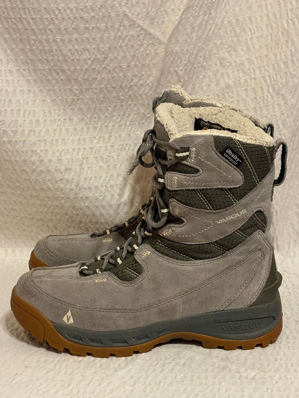 Vasque PowWow 7805 UltraDry Waterproof 400gm Thinsulate Women’s Boots Size 8 EUC